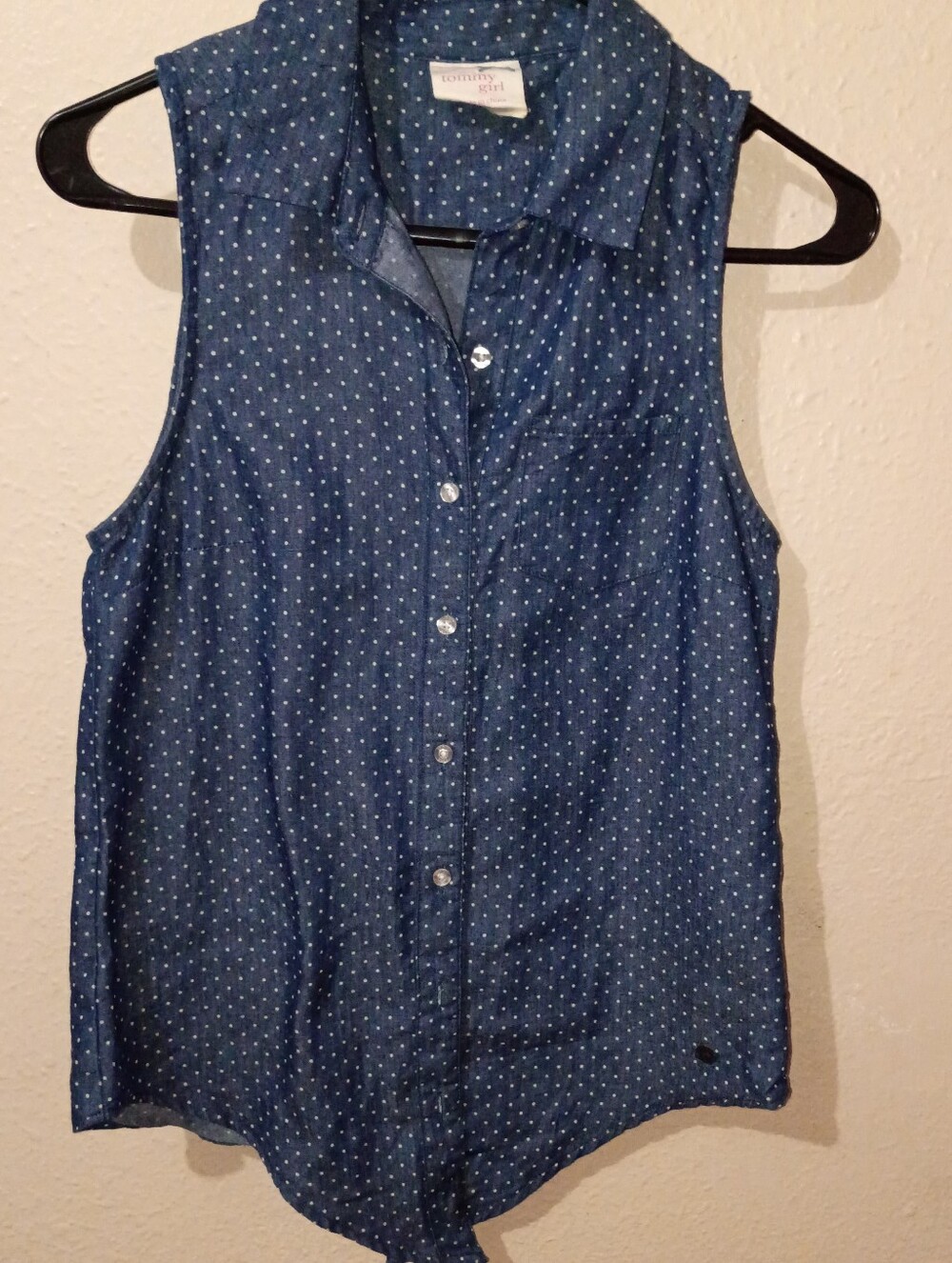 Tommy Girl Size Small Navy Blue Sleeveless Button-Up Shirt with White Polka Dots